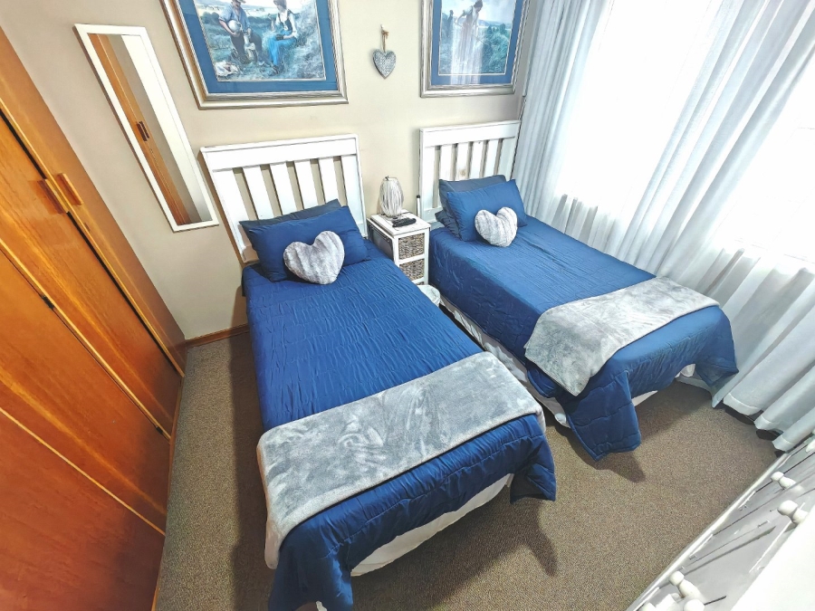 2 Bedroom Property for Sale in Pellissier Free State